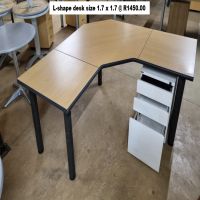 D18 B - L-shape desk size 1.7 x 1.7 @ R1450.00 B